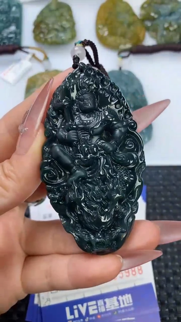 【闪购商品】翡翠颈饰未镶嵌111111111111111