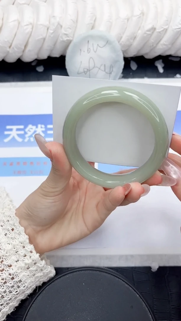 未镶嵌手镯石英质玉274-60