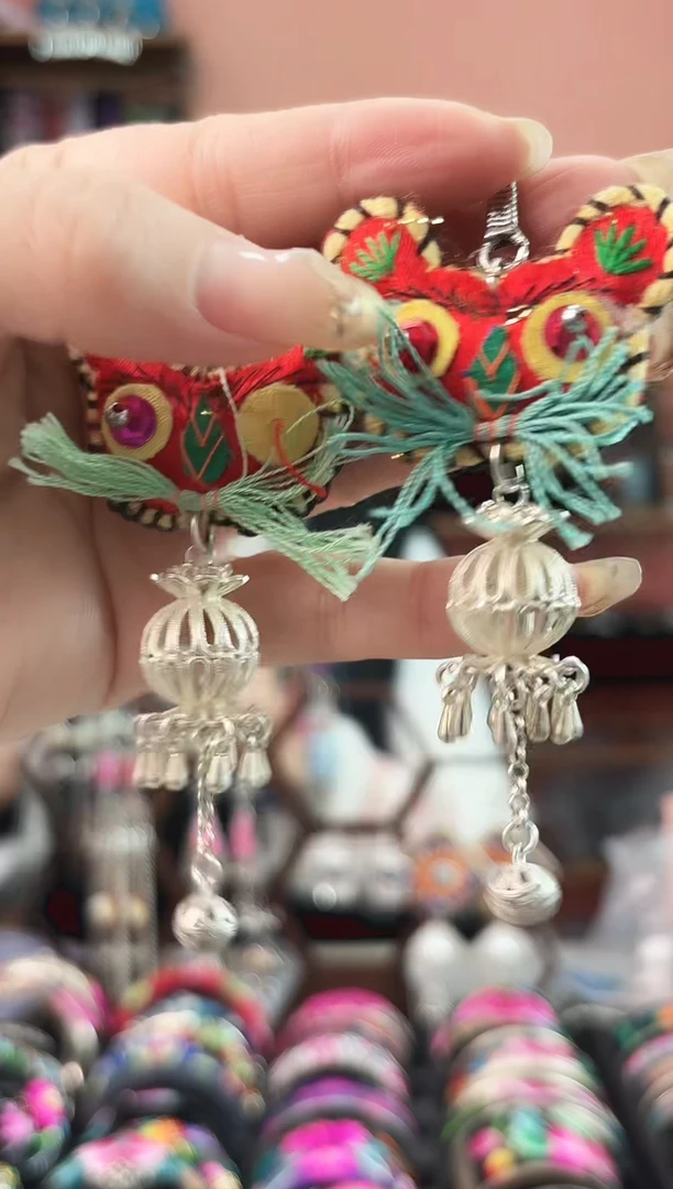 艺枝独绣手工饰品41