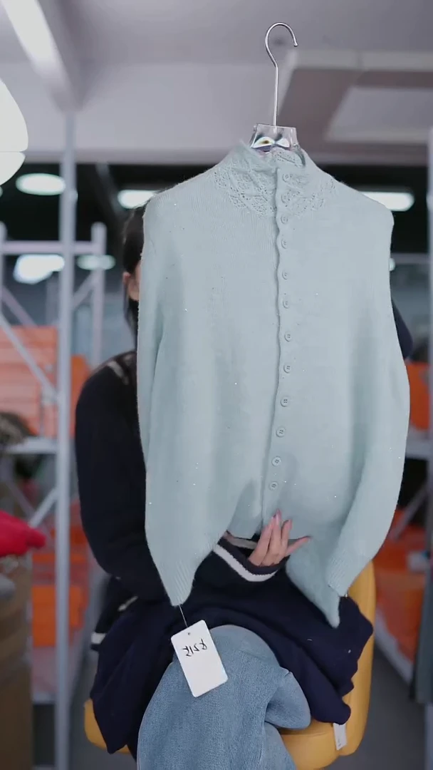 硬货YH炸福利新款款式女士上衣！！