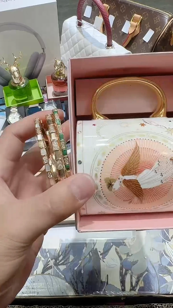 瓷片生活的本意就是开心@@1