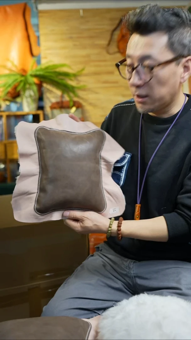 羊毛配牛皮真皮靠垫21号