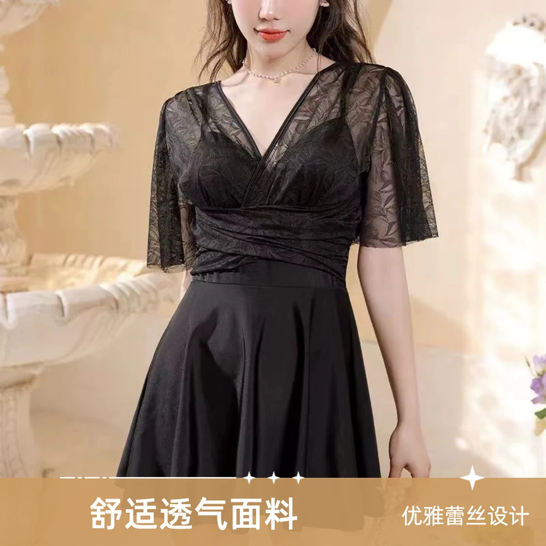 连体泳衣女时尚夏季修身遮肚保守平角裙式气质带钢托胸垫黑色