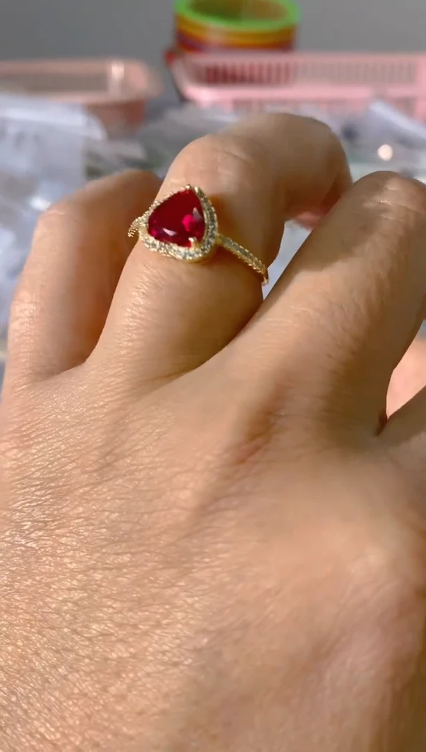 【闪购商品】水晶颈饰银S925镶嵌1143红宝，蓝宝，多样性发一件赠链