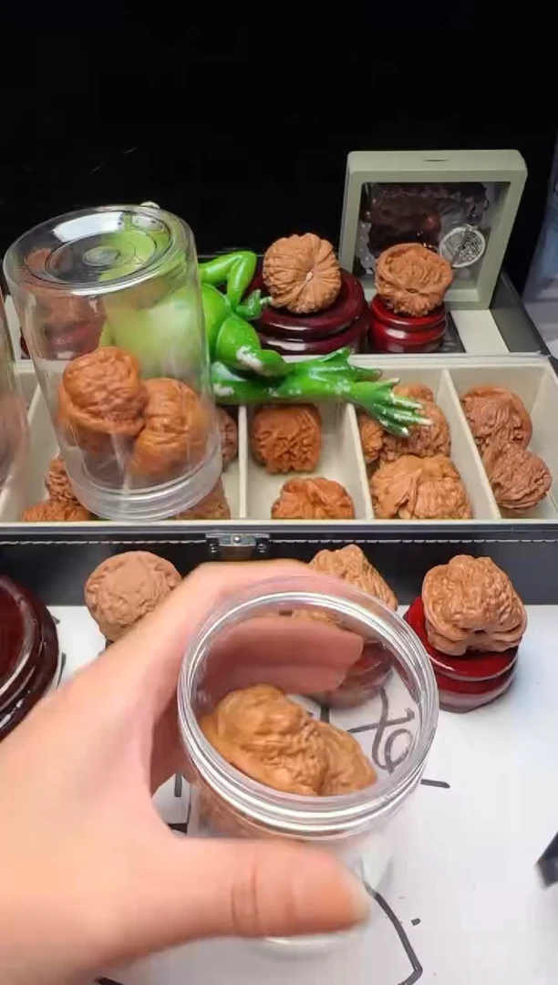 文玩核桃吊坠D****n31核桃