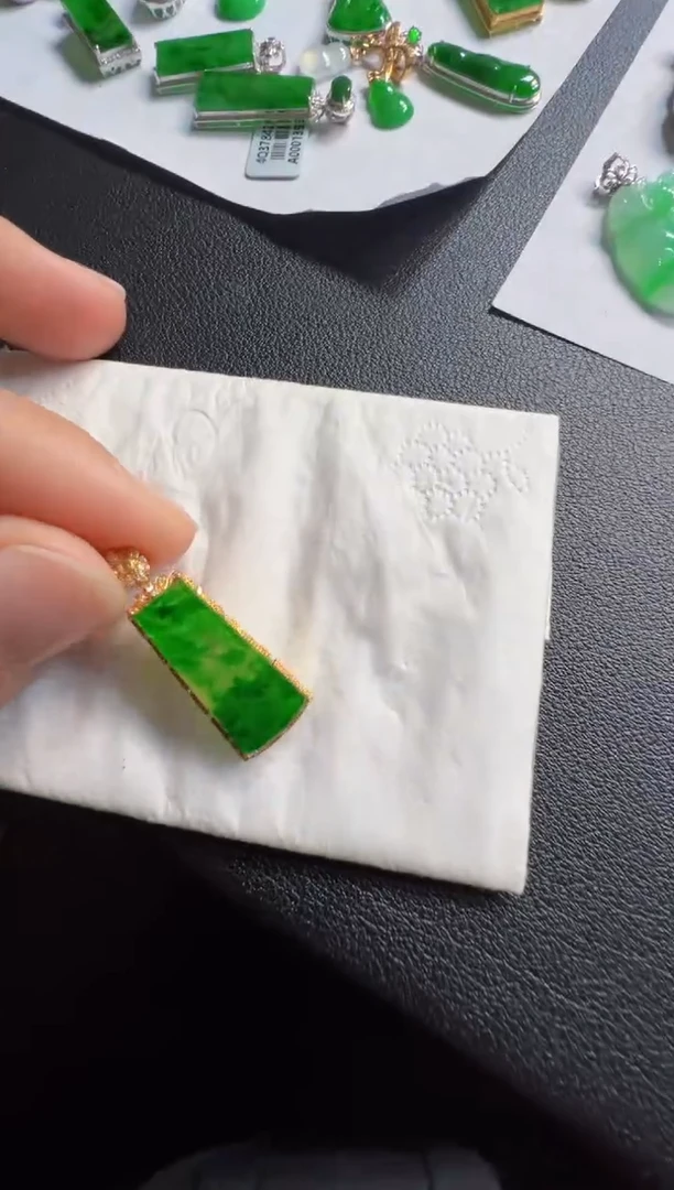 未镶嵌翡翠耳饰2980