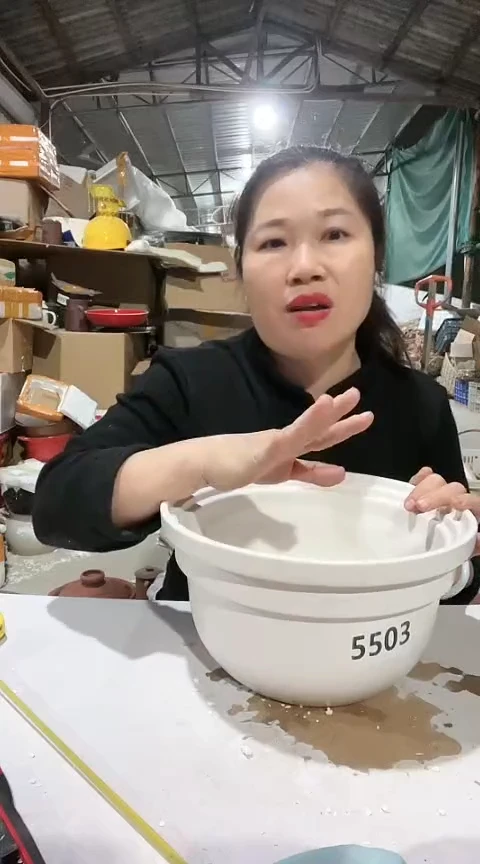 陶5503底部瑕疵白锅不带盖