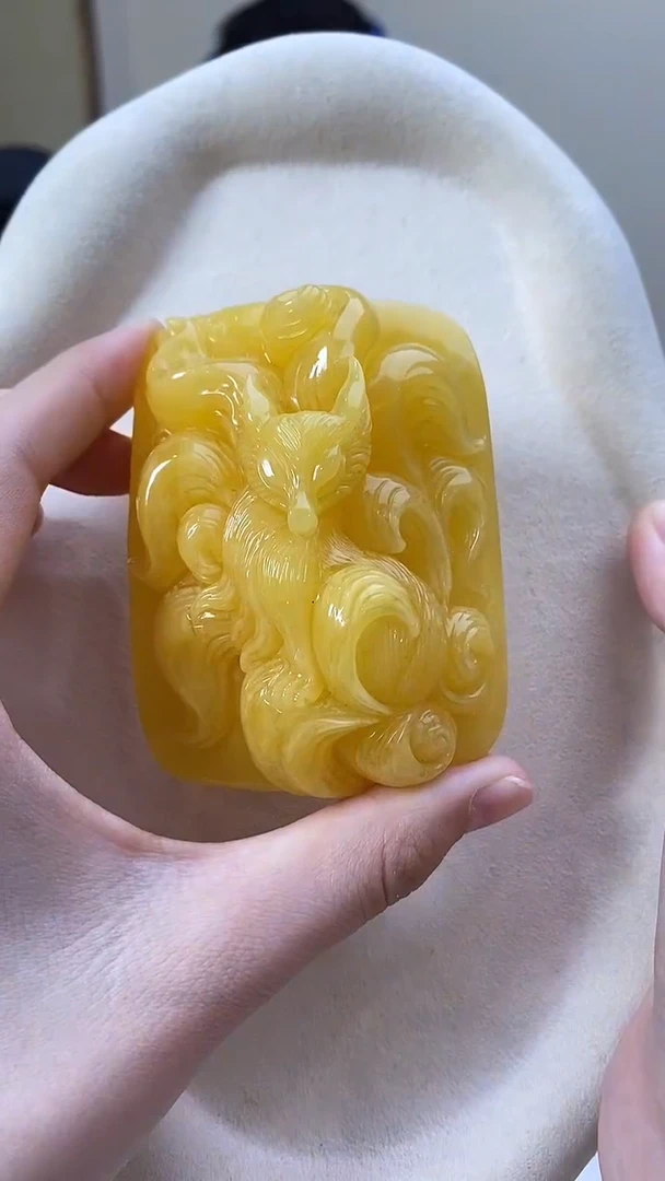 琥珀颈饰未镶嵌吊坠