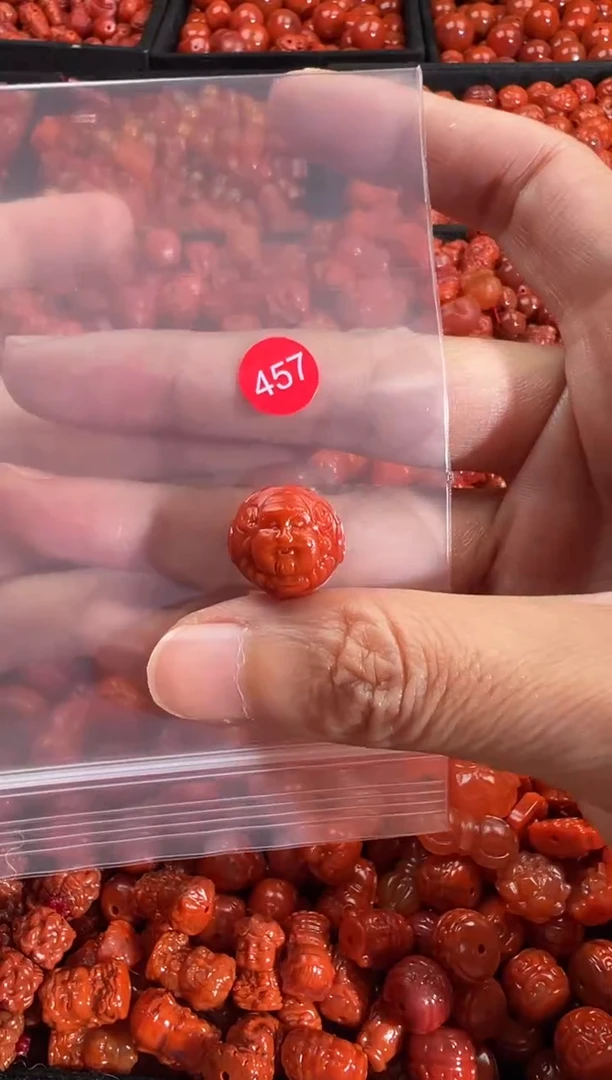颈饰未镶嵌南红玛瑙1