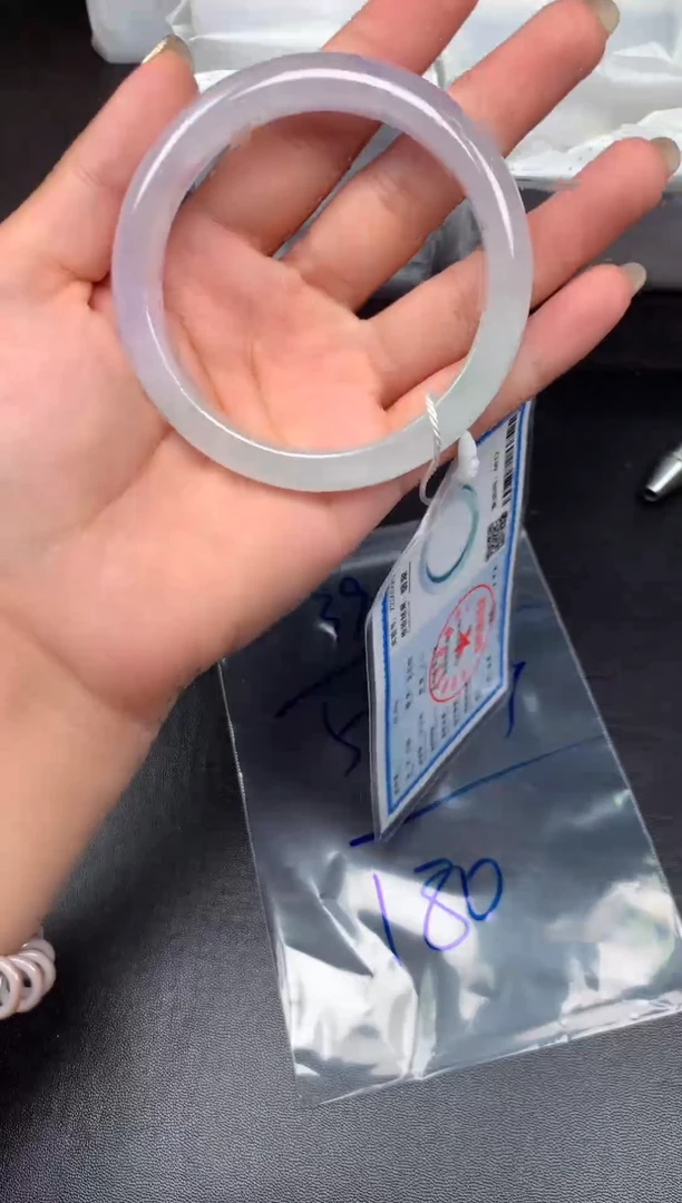 拍一发一，一物一证。