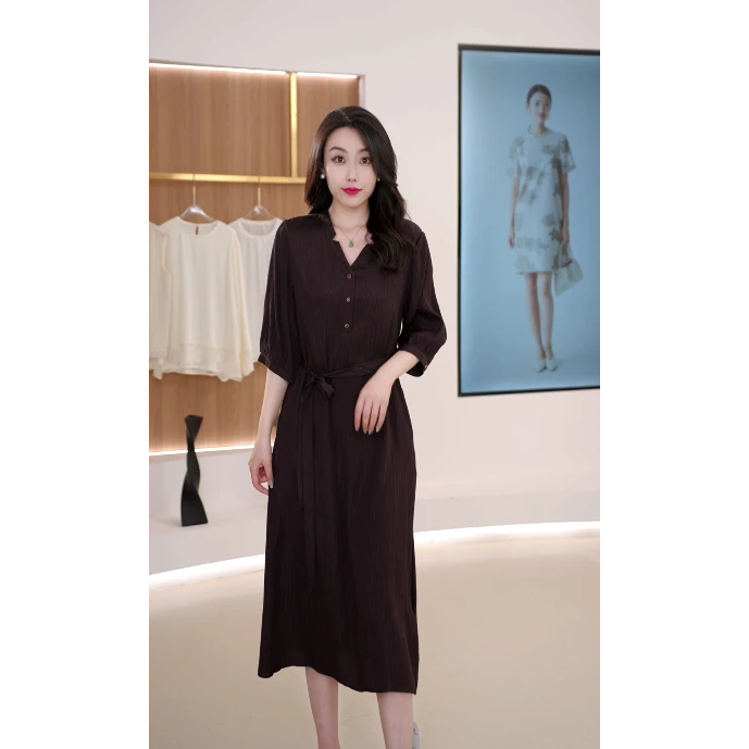 R H2025年新款显瘦设计感显瘦正宗桑蚕丝冠乐绉连衣裙