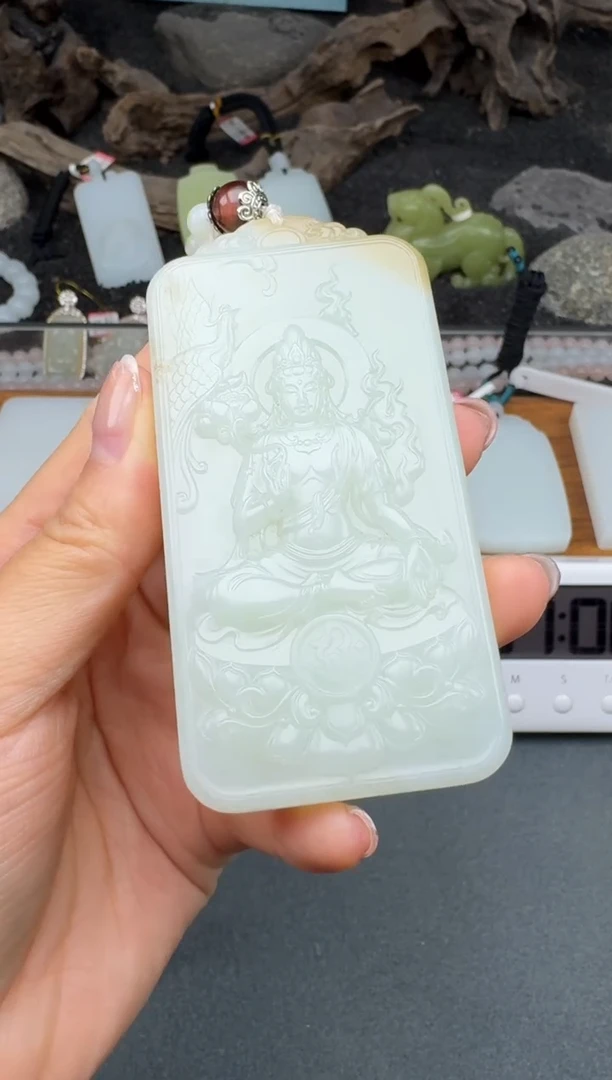 颈饰未镶嵌和田玉3