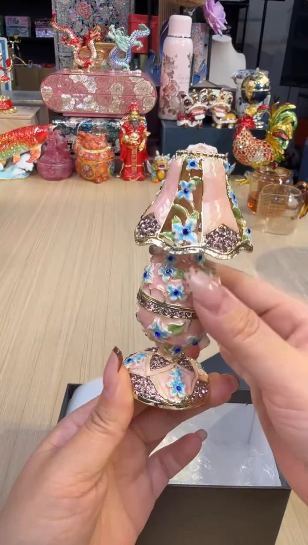 41七宝粉色台灯