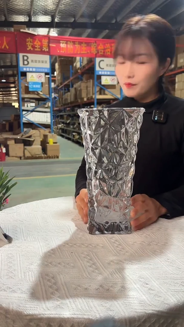 方樽加厚水晶玻璃花瓶