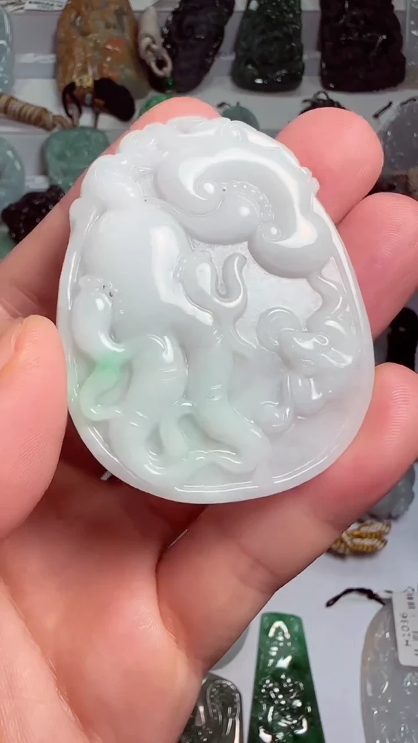 翡翠未镶嵌吊坠(不含链)天然缅甸A货翡翠