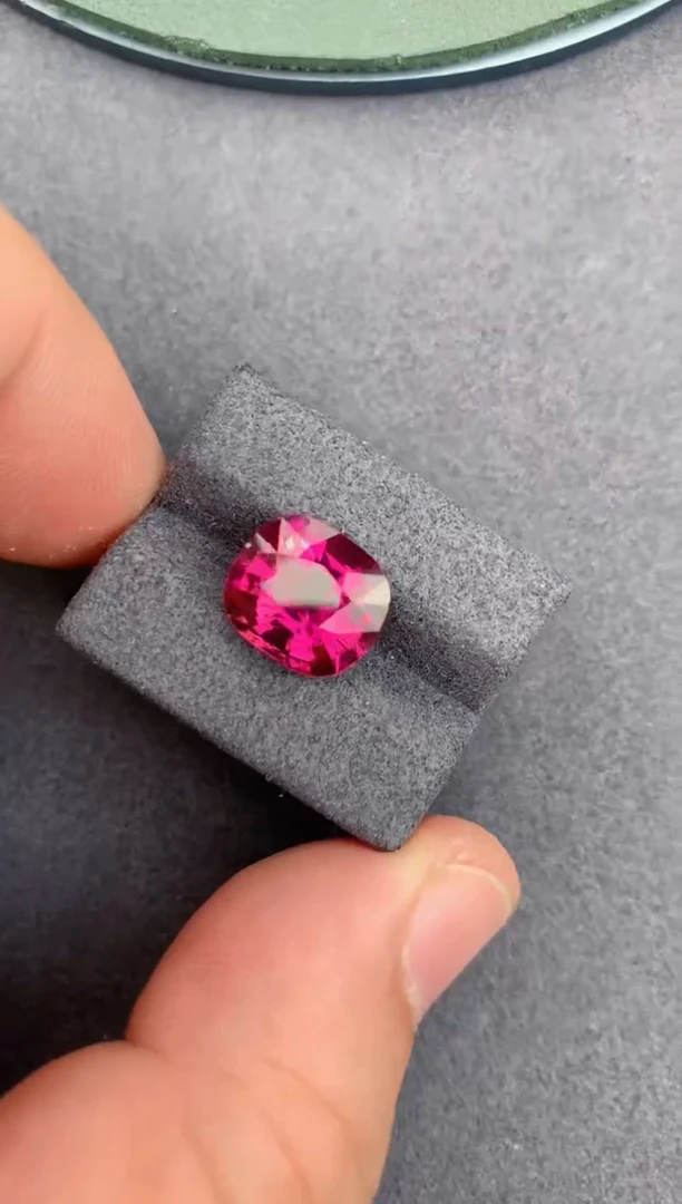 未镶嵌裸石碧玺5.1ct 卢比来碧玺