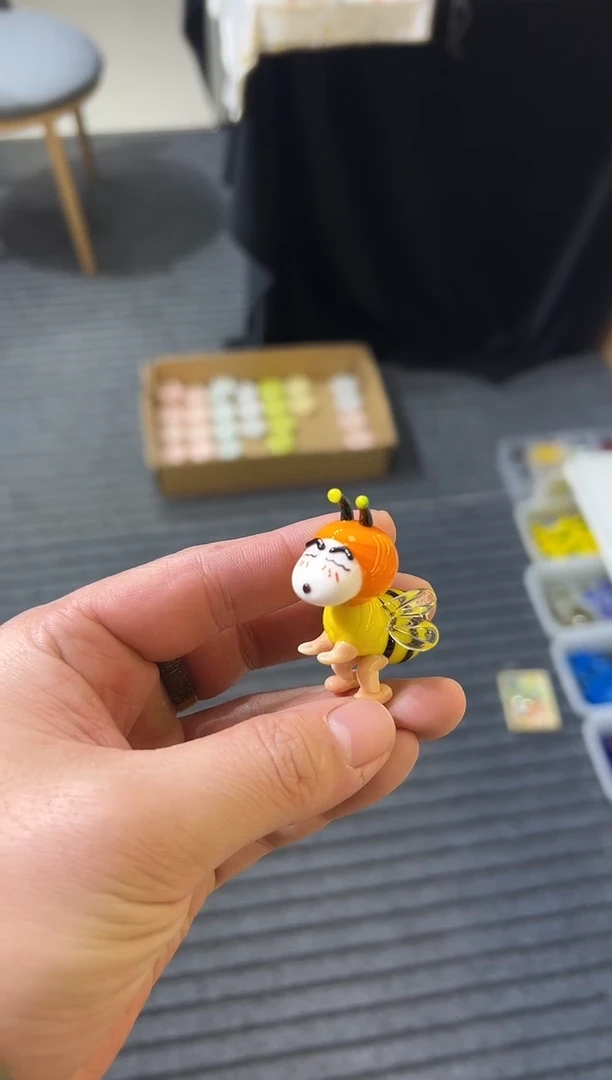 手工艺品琉璃小*果蜜蜂小新