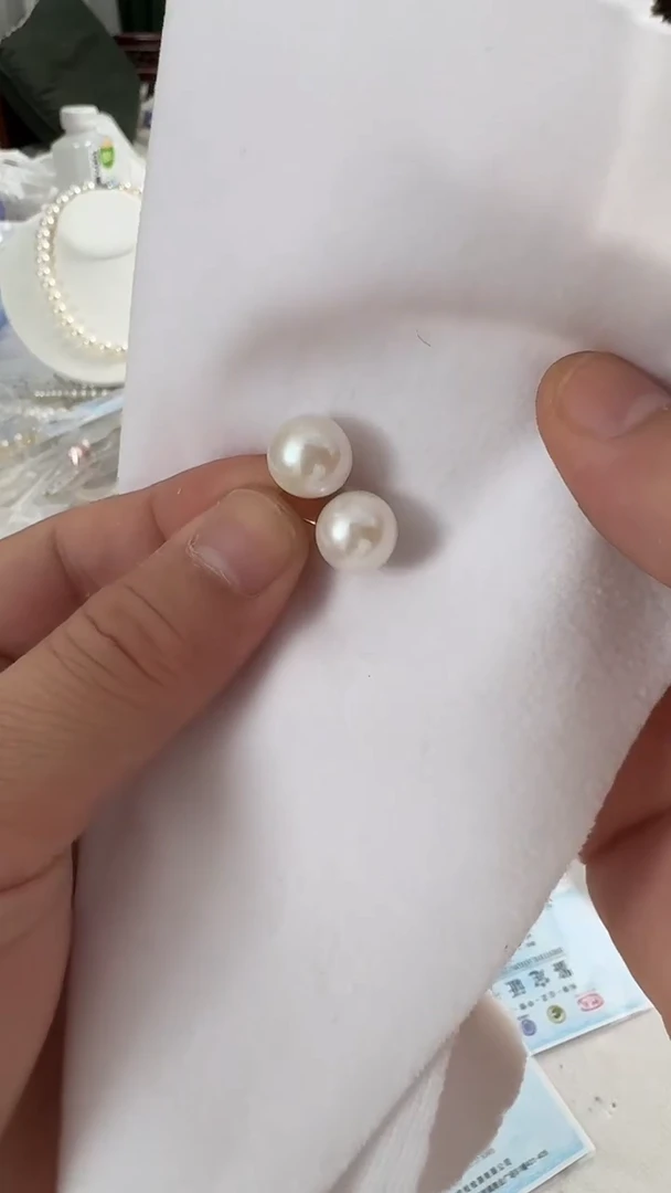 18K金镶嵌耳钉淡水珍珠12-13mm 孤品