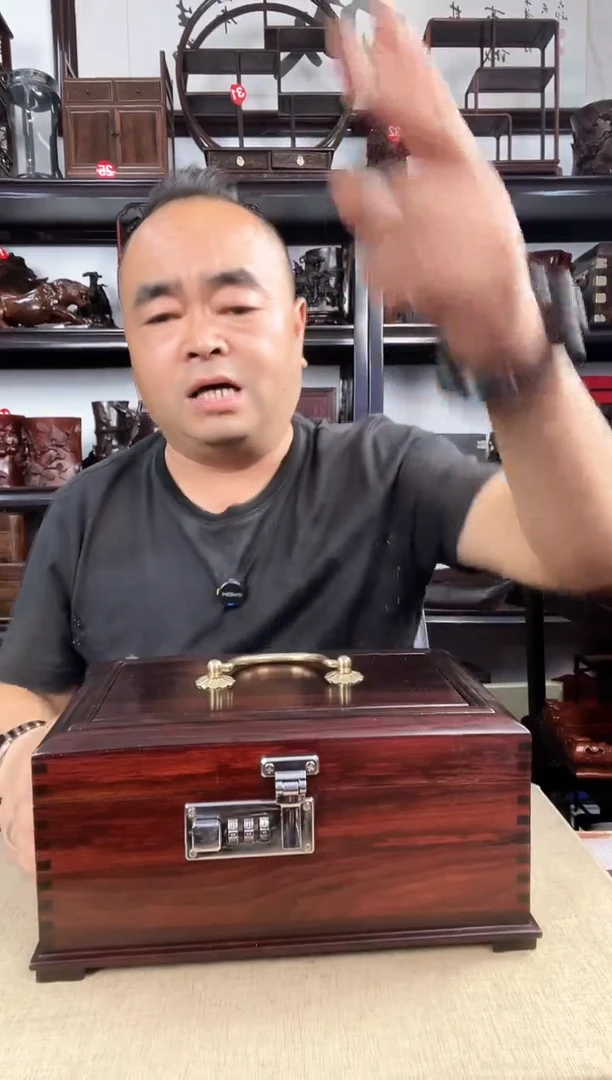 木313瑕疵老李红木工艺品