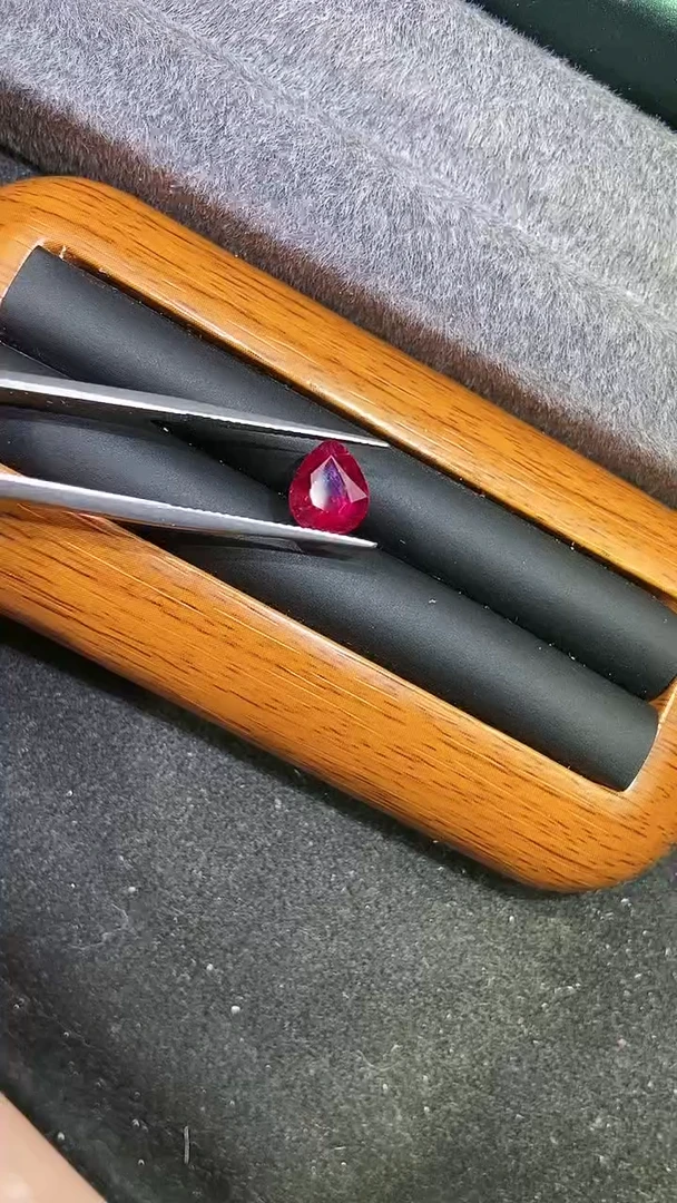 【闪购商品】定制碧玺定制未镶嵌卢比来天然2.25克拉鸽血红色