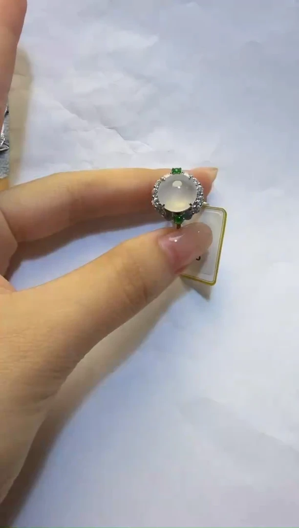 银S925镶嵌戒指翡翠925银镶缅甸A货翡翠戒指