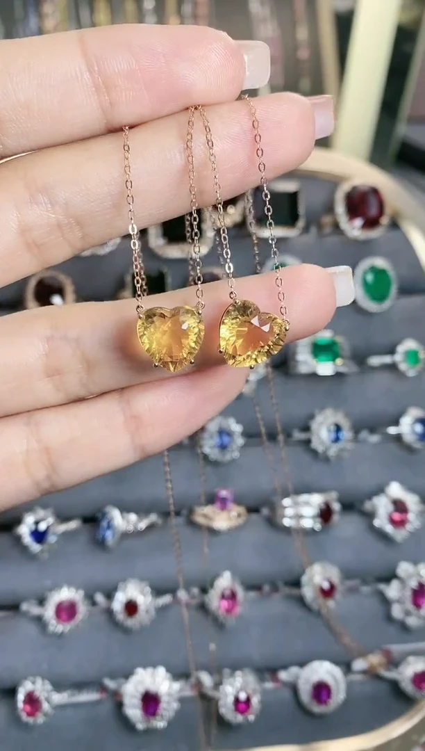 笔搁18K金镶嵌黄晶多样性发其一