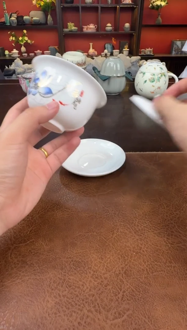 这是真便宜-荷花盖碗