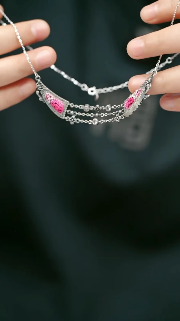 织绣85黔东南苗族刺绣