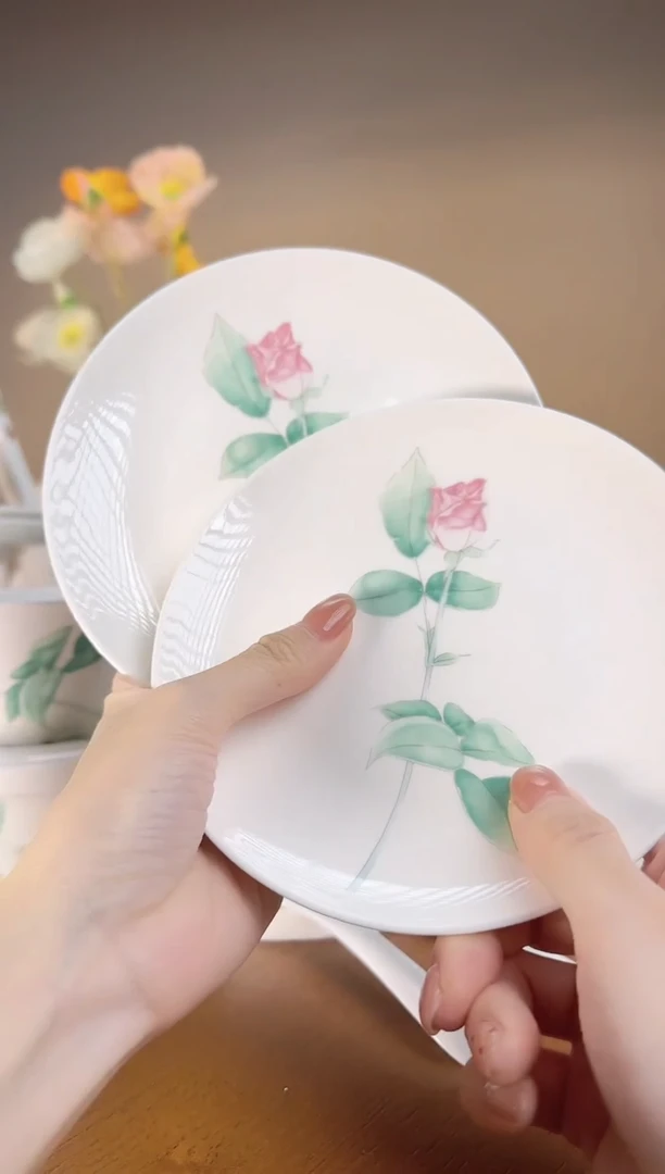 【闪购商品】玫瑰高骨瓷6寸浅盘2个