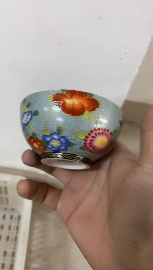 无运费险有瑕疵的摄影的产品有使用过的痕迹有点脏介意勿拍