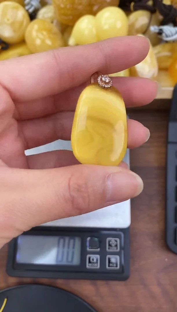裸石琥珀未镶嵌天然琥珀蜜蜡