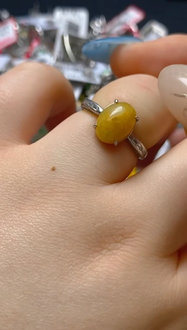 银S925镶嵌戒指翡翠百内无证书