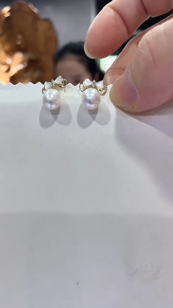 银S925镶嵌耳钉淡水珍珠1