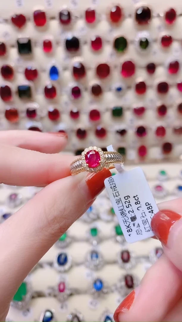 18K金镶嵌戒指红宝石无烧