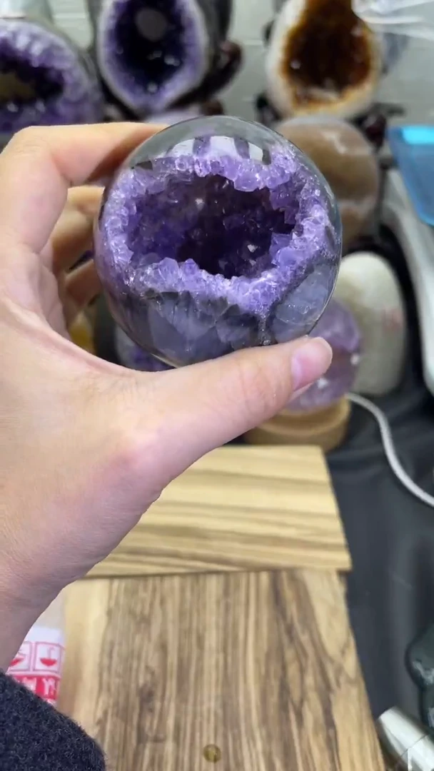 未镶嵌大型摆件（非配饰）紫晶598号开口笑