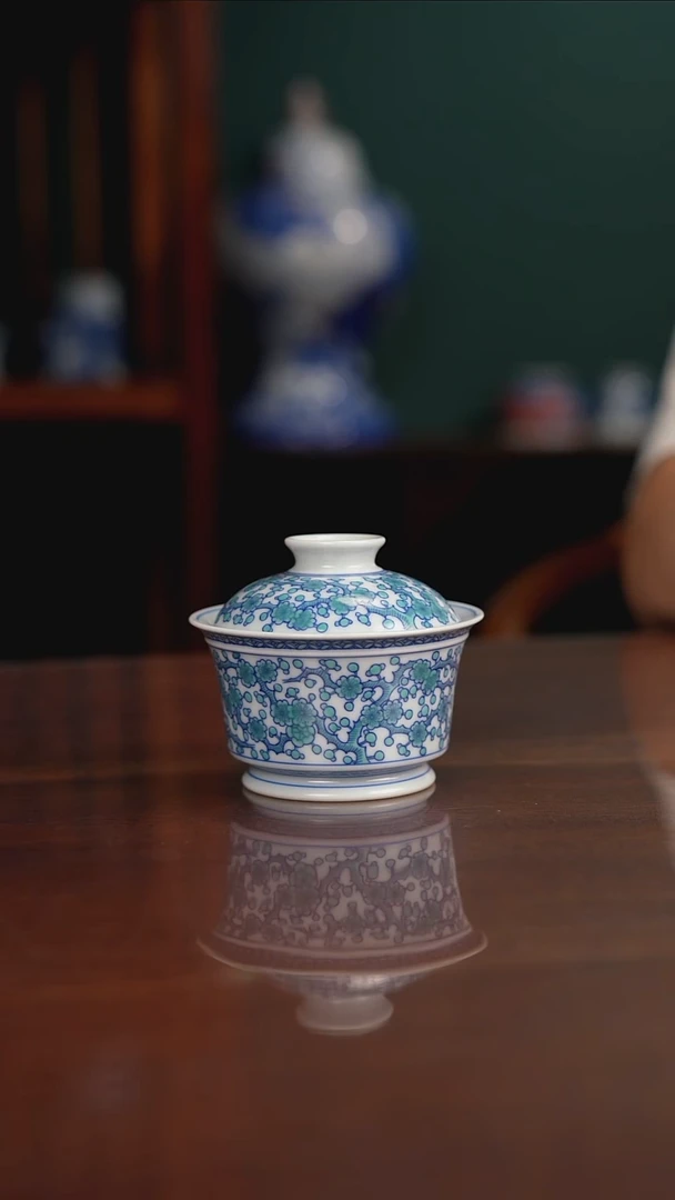 空山明月 新斗彩 梅花