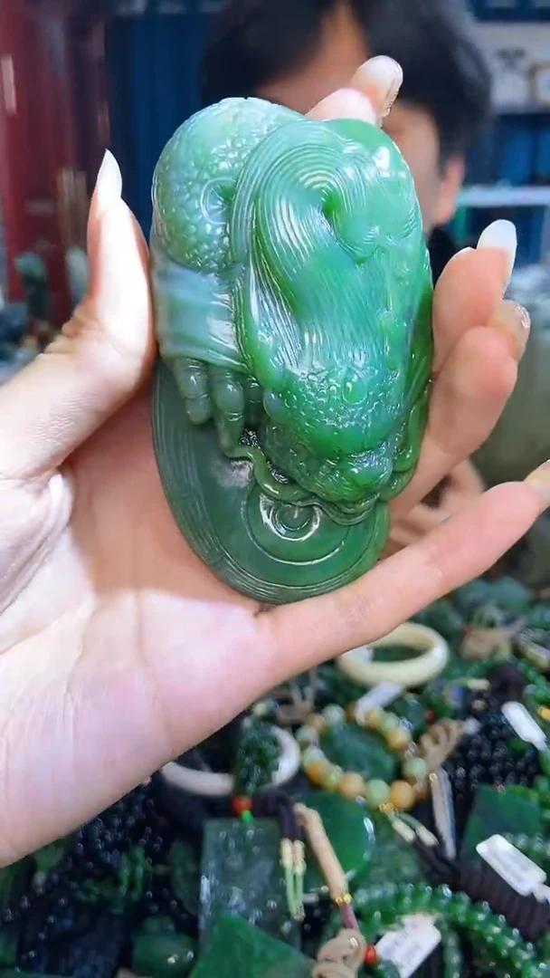 未镶嵌和田玉挂件1