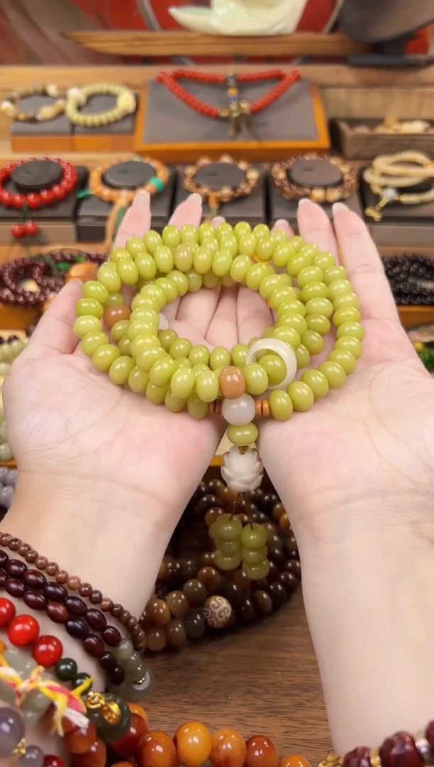 【闪购商品】菩提根/象牙果手串青提莲花108颗（新）