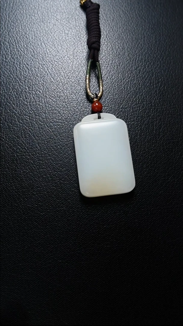 【闪购商品】和田玉颈饰未镶嵌无事牌