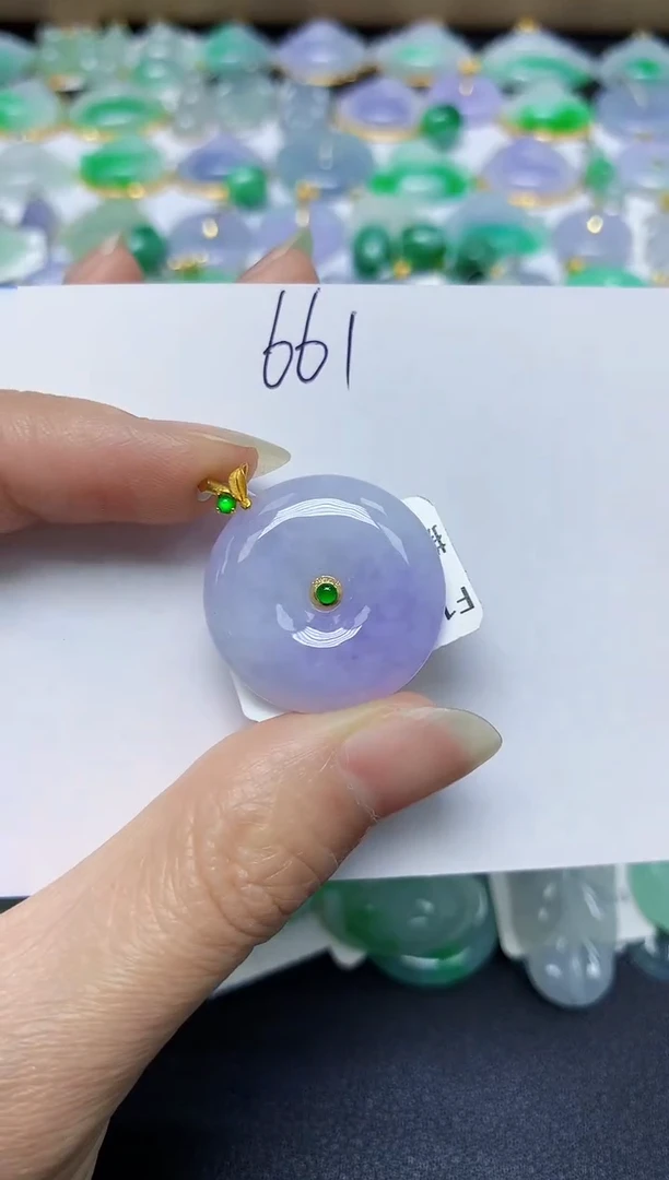 翡翠18K金镶嵌颈饰 天然缅甸翡翠A货