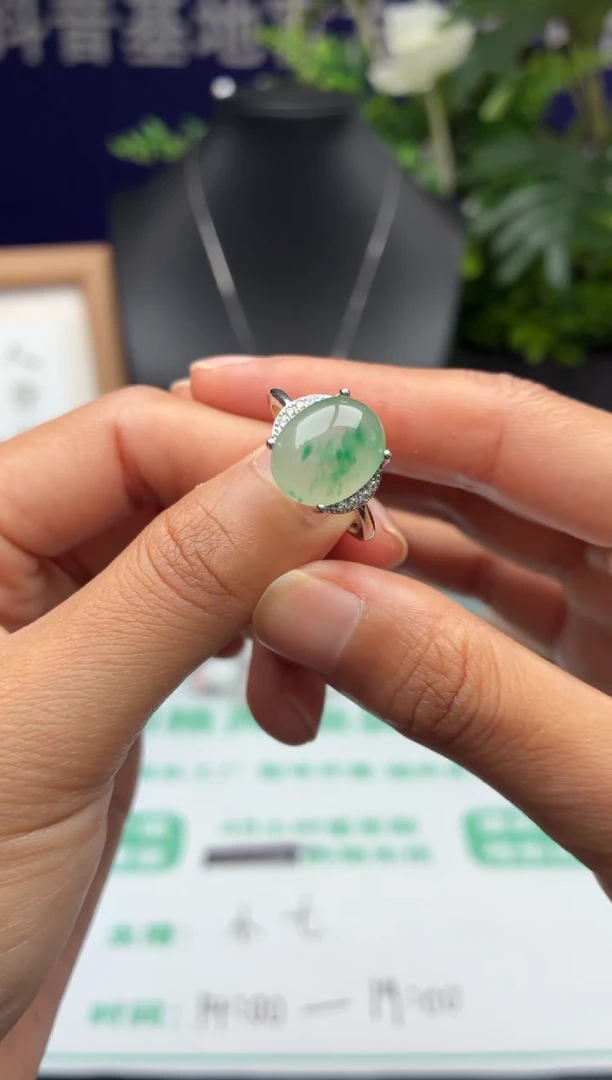 石英质玉未镶嵌戒指非洲翠蛋面戒指