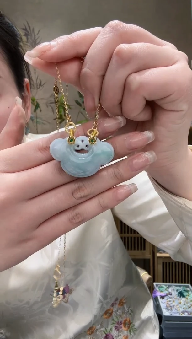 【闪购商品】翡翠耳饰未镶嵌吊坠