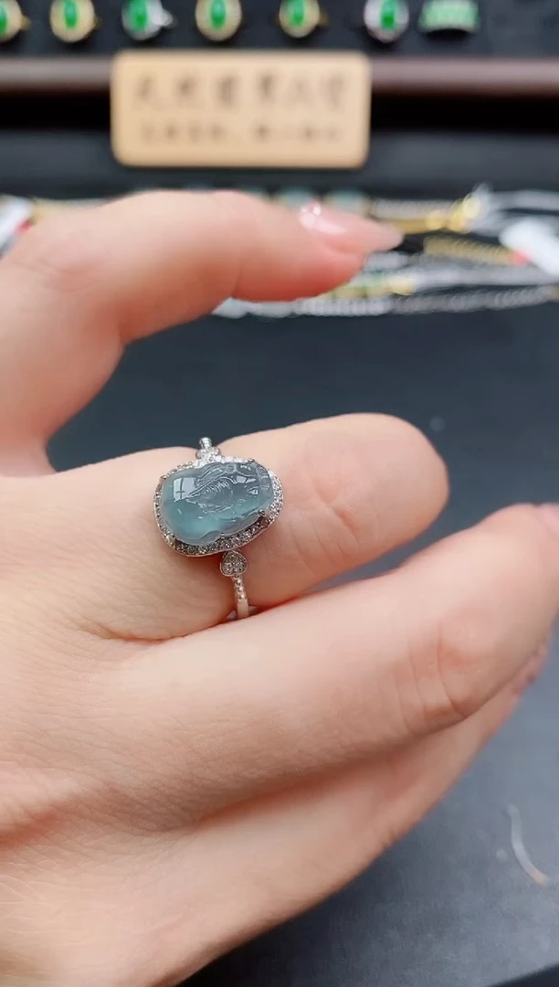 银S925镶嵌戒指翡翠1
