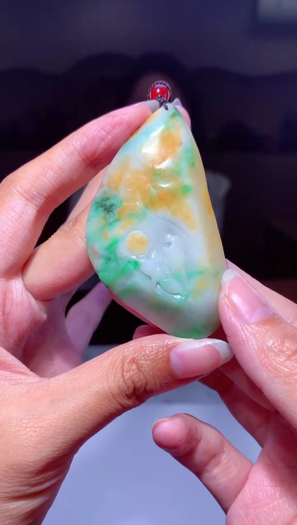 【闪购商品】定制翡翠未镶嵌挂件发货（拍一发一）