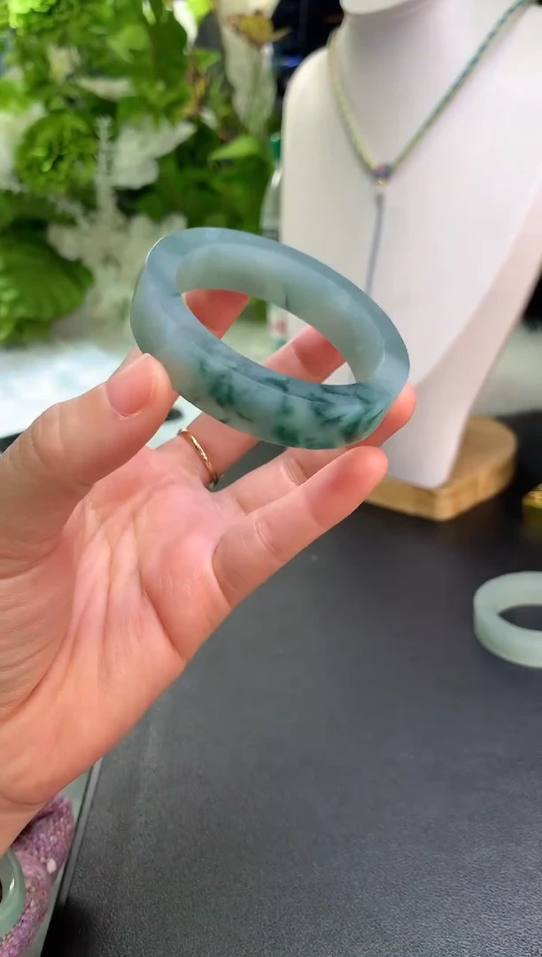 未镶嵌定制翡翠㣳*`毛货