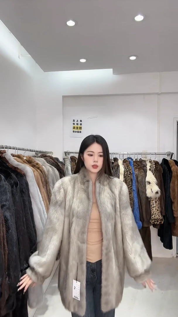 小橙子皮草进口中古貂