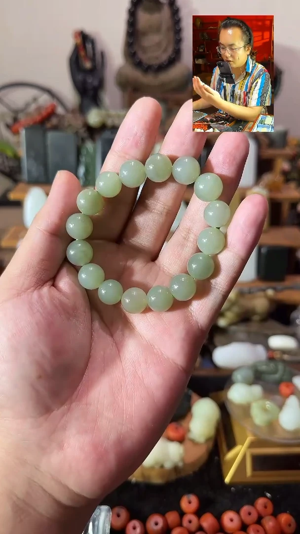 和田玉未镶嵌颈饰甜水河手串