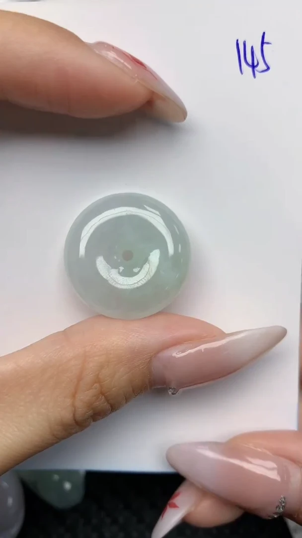 【闪购商品】翡翠颈饰未镶嵌天然翡翠a货