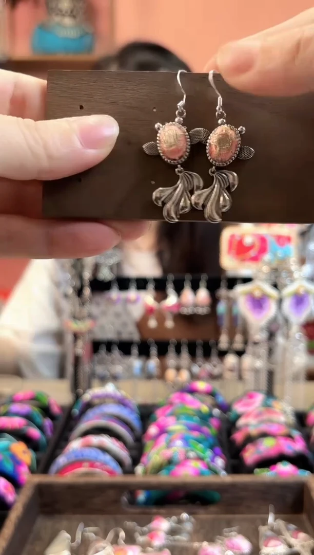织绣民族风手工艺饰品181