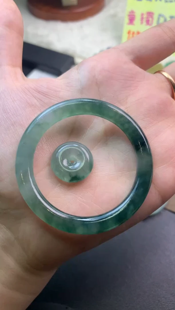 未镶嵌定制翡翠毛货